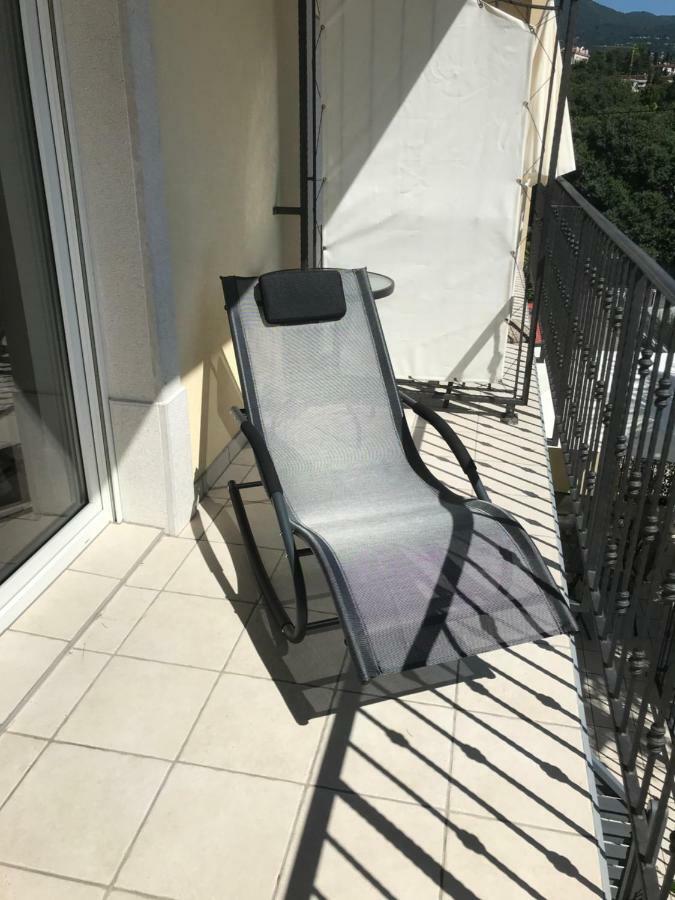 Penthouse Lovran Exterior foto